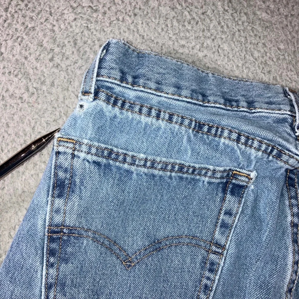 Levi 505 Straight Leg Jeans Mens 30x32 Blue Grunge Distressed Work Fit 30x30.5